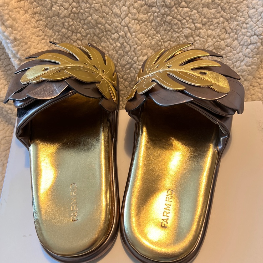 FARM Rio Golden Monstera Anatomic Slide Sandal